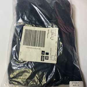 Women’s 3X Rago Shapewear black thigh slimmer, lace panel